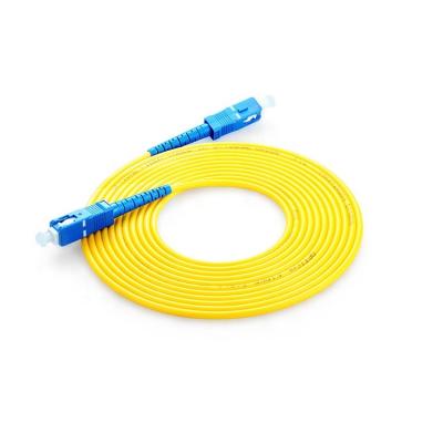 China Single Mode SM G652D Fiber Optic Patch Cord Upc Optical Fiber Jumper for sale