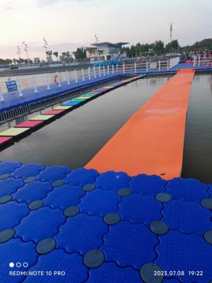 China UV Resistant Non Slip PE Docks Plastic Pontoon for sale