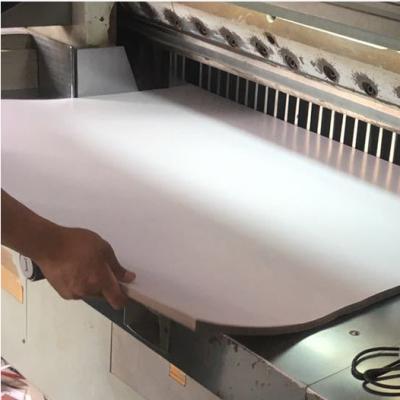 China Hisoa Back Duplex Recycled Paper Materials White Coated Gray Board In Sheet Or Roll Printing And Design for sale