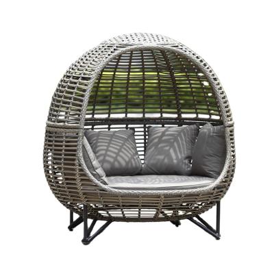 China Modern Living Room Garden Canopy Beach Rattan Day Bed For Hotel Outdoor Furniture for sale