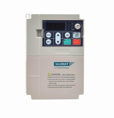 China AC 220V 3.7KW van de UniMATconvertor Aandrijving van de Enige Fase de Veranderlijke Frequentie Te koop