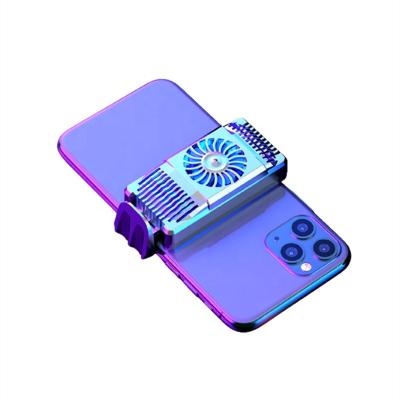 China Newest Style Mobile Phone Air Heatsink Cooler Adjustable Portable Mobile Phone Mobile Game Fan With Clip for sale