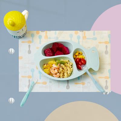 China Baby Stocked Disposable Nonwoven Cute Table Mat for sale