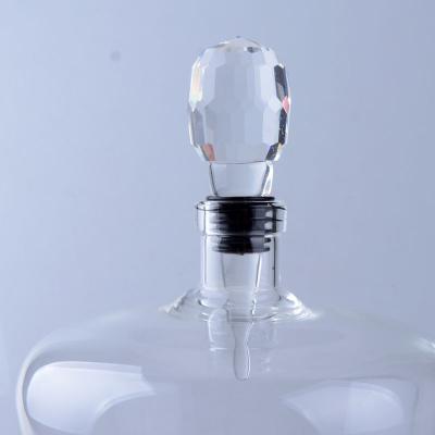 China Viable Clear Diamond Crystal Glass Wine Bottle Stopper Columnar for sale