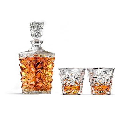 China Europe Diamond-Cut Whiskey & Whiskey Glass Decanter Set (1 Decanter + 4glasses) for sale