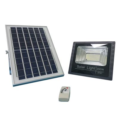 China 2021 Hot Sale ROAD Cheap Price Remote Control Solar Waterproof Light 200w Outdoor Solar Lamp for sale