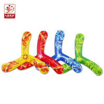 China Hot selling toy color eye light PU soft foam bumerang flying catching boomerangs for kids for sale