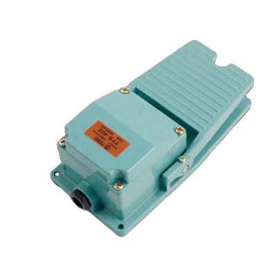 China Electric Use Foot Pedal Switch Metal Emergency Electric Industrial Foot Switch LT03 for sale