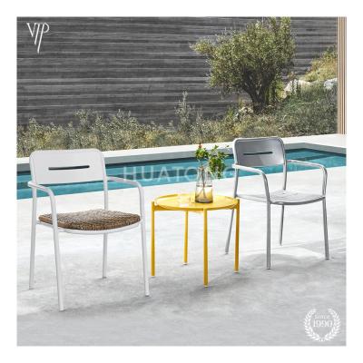 China Eco-Friendly\UV Resistant\Water Proof\Outdoor Patio Dining Table Heavy Duty Modern Aluminum Outdoor Bistros Garden Weather Table and Chair 3 Piece Sets for sale