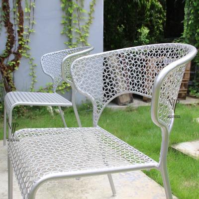 China Eco-friendly\UV Resistant\Water Proof\Weather Resistant Commercial Bistro Chair Iron Restaurant Outdoor Metal Metal Dining Stackable Chairs for sale