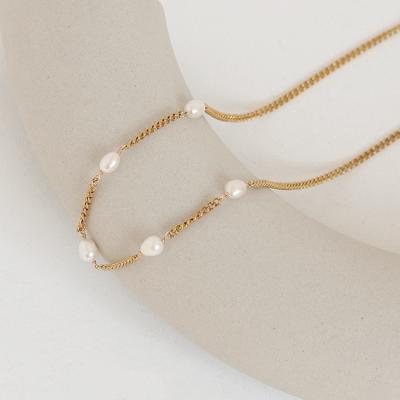 China TRENDY Fashion Gold Plated Simple Natural Pearl Clavicle Chain Necklace Jewelry Sweater Chain Real Necklace For Women for sale