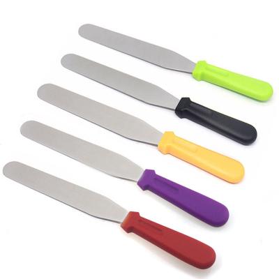 China Amazon Sustainable Hot Sale Plastic Handle Stainless Steel Cake Decorating Kitchen Cream Spatula for sale