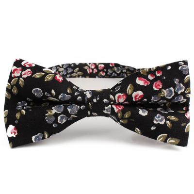 China Dacheng Wholesale Floral Printed Mens 100% Cotton Corbatin Pre-Tied Bow Tie for sale