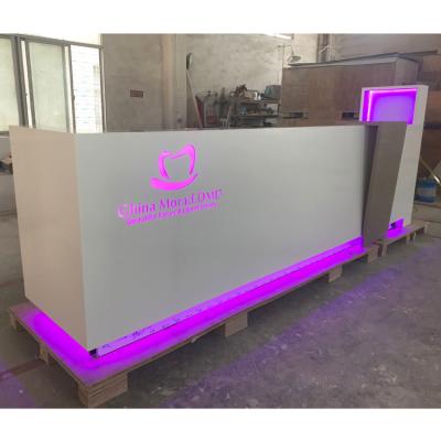 China Shopping Mall Adjustable Front Service Desk Pink RGB Light Customized Reception Furniture Counter (Size) for sale