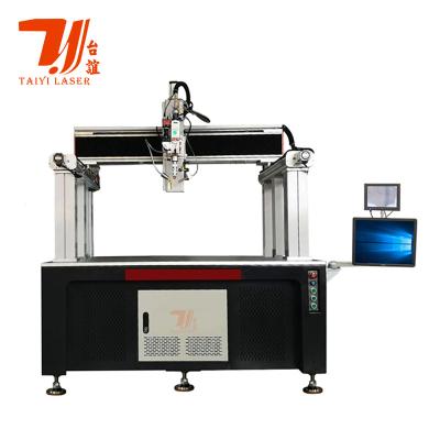 China Máquina de solda a laser Raycus Source 1500W para bateria 1070nm à venda