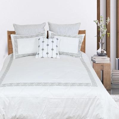 China Europe Good Quality Hotel Winter Embroidery Bed Linen Sheet Solid White Duvet Cover In Stock for sale