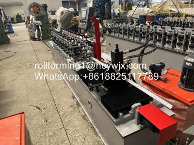 China Cr12 Stahlwinkel Keel Roll Forming Machine des Schneider-45# zu verkaufen