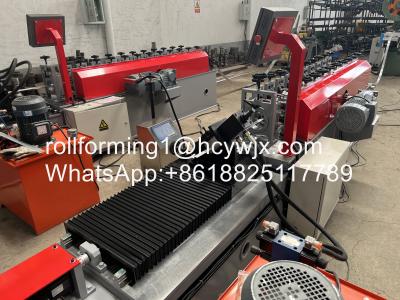 China Hoekparel Licht Keel Roll Forming Machine 10 Vormende Automatische Stappen Te koop