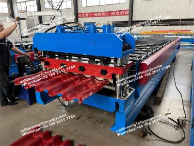 Chine PPGI Matériau GI en acier couleur pour la machine de formage de rouleaux de tuiles vitrées à vendre