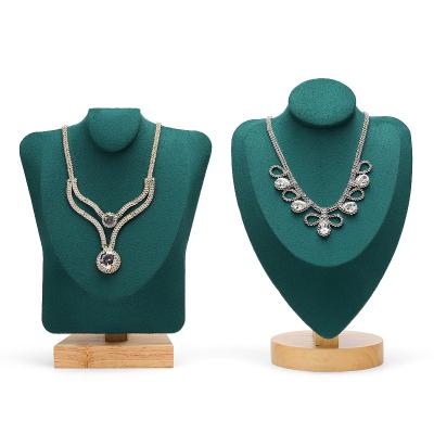 China Handmade Dark Green Luxury Necklace Ring Holder Portrait Neck Display Stand Holder Display Stand Necklace Model Box for sale