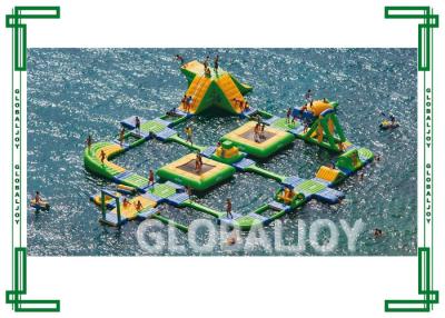 Chine Jeux gonflables géants de sport avec la goutte de pullover, parc aquatique gonflable pour des enfants à vendre