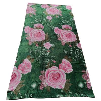 China Tear-Resistant Bed Liners Knitted Polyester Fabrics Single Sided Printed Flannel Fabric With Flowers Pattern for sale