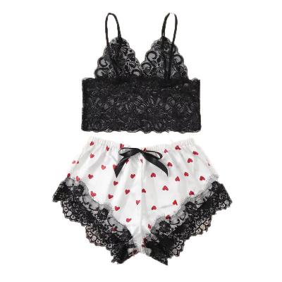 China 2 Pieces Sweet Heart Print Sexy Underwear Lace Short Sleeve Satin Sexy Lingerie Suit zu verkaufen