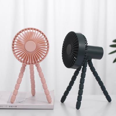 China Multi-place Mounted With USB Rechargeable Small Cooler Mini Air Fan Flexible Flexible Stand Tripod New With 1800mAh Battery for sale