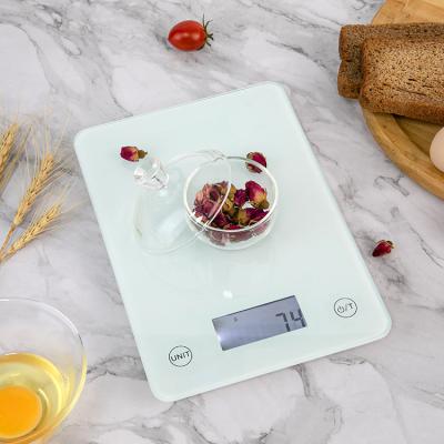 China With Tray Factory Supply Hot Selling 5kg Household Use Electronic Digital Kitchen Glass Scale Scale for sale