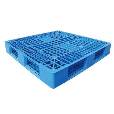 China Eco - Friendly 1200x1000mm 6 Tons Static Plastic Pallets For Soft Drinks Beverage Crates for sale