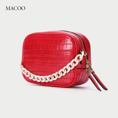 China European and American business women's bag 2021 new fashion women's bag chain solid color casual soft cross-body bag should for sale