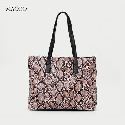 China New fashion summer style women's clutch bag snake pattern handbag shoulder bag shopping bag female female for sale