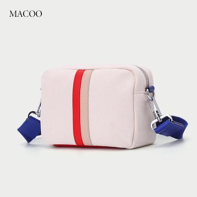 China New Korean Style Clerk Canvas Messenger Bag Fashion Bag Women's Canvas Shoulder Bag for sale