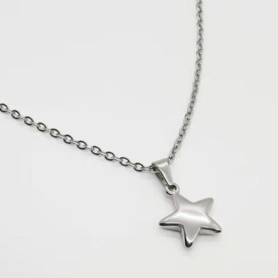 China New Design Nickel Free Silver Plated Stainless Steel Start Pendant Necklace , High Polished Dimensional Star Pendant Necklace Jewelry for sale