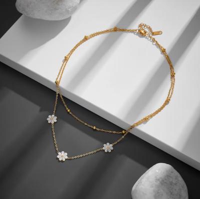 China New Innovation Nickel Free Gold Plated Daisy Necklace , Waterproof Layered Flower Necklace for sale