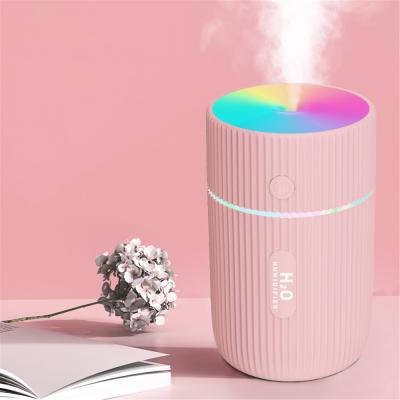 China Car Stock Portable USB Humidifiers Mini Car Bedroom Ultrasonic Purifier Cool Mist Air Humidifier for sale