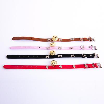 China New Arrival Personalized Custom Leather Extendable Dog Leashes and Collars Colorful Pet Collar for Small Medium Large Dogs for sale