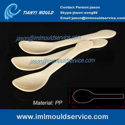 China develops PP disposable plastic soup spoons mold/ PP disposable plastic coffee spoons mould for sale