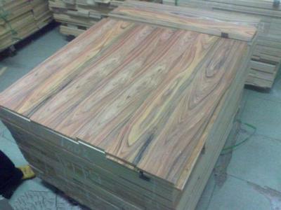 China Natural Santos Rosewood Wood Flooring Veneer Sheet , Cut To Size Veneer for sale