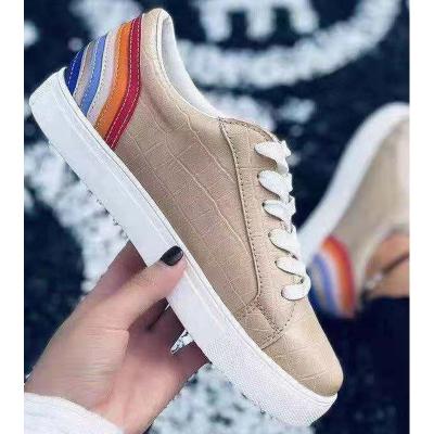 China Active Running Sports Sneaker 2021 New Arrivals Trend Casual Fashion Design Patchwork Plus Size Sports Shoes Sneakers For Women for sale