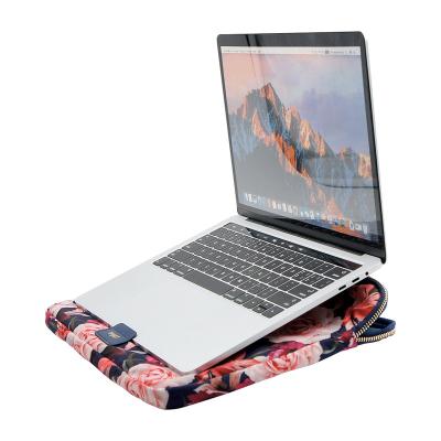 China Waterproof Laptop Bag is made of 100% fine cotton factory wholesale customized laptop bag with stand function for 13