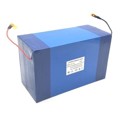 Chine Batterie d'accumulateurs à la maison de lithium de la batterie au lithium d'IP65 12.8V 120ah LiFePO4 32700 à vendre