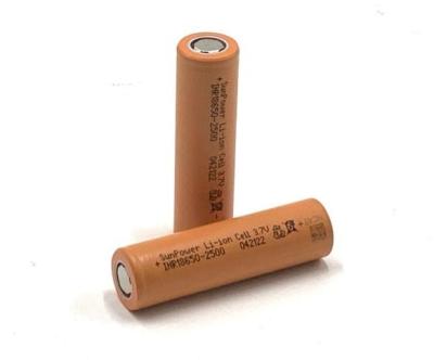 Chine Cellule de batterie au lithium OEM ODM 3,6 V 8C 18650 2500mAh Batterie à vendre