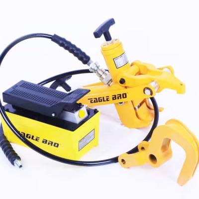 Cina Truck Changing Tires Hot Sale Hydraulic Manual Tire Bead Breaker For Heavy Duty Truck Tires in vendita