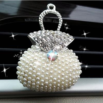 China New China-chic Alloy Bling Crystal Pearl Handbag Car Ornament Car Air Vent Outlet Clip Air Freshener Fragrance Aromatherapy Diffuser for sale