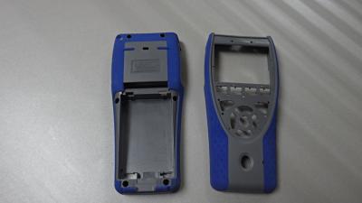 中国 PC の ABS NMM 冷たいランナーが付いている前部/後部 Overmold の射出成形 販売のため