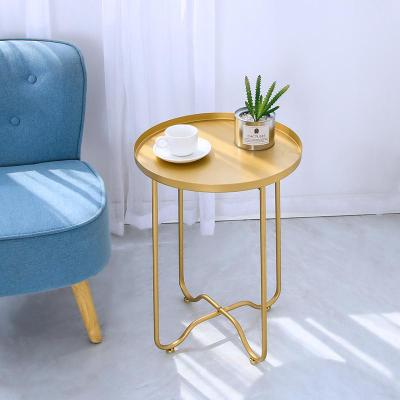 China Luxury metal nesting console table gold corner elegant living room side table home decor round coffee table for sale