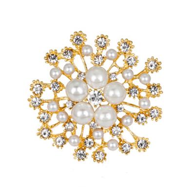 China ALLOY Rhinestone Brooch Pearl Brooch Clothing Snowflake Soft Crystal Pin for sale