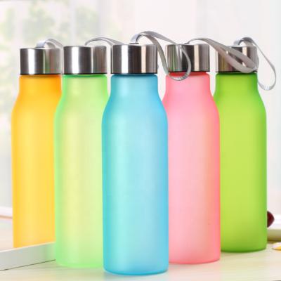 China New Custom Necessities Gift PORTABLE Creative Daily Plastic Water Cup Outdoor Portable Mug for sale