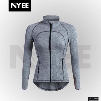 China 2018 new quality zipper jacket women gym suits antibacterial gym tracksuits with breathable quick wicking active fabric for sale